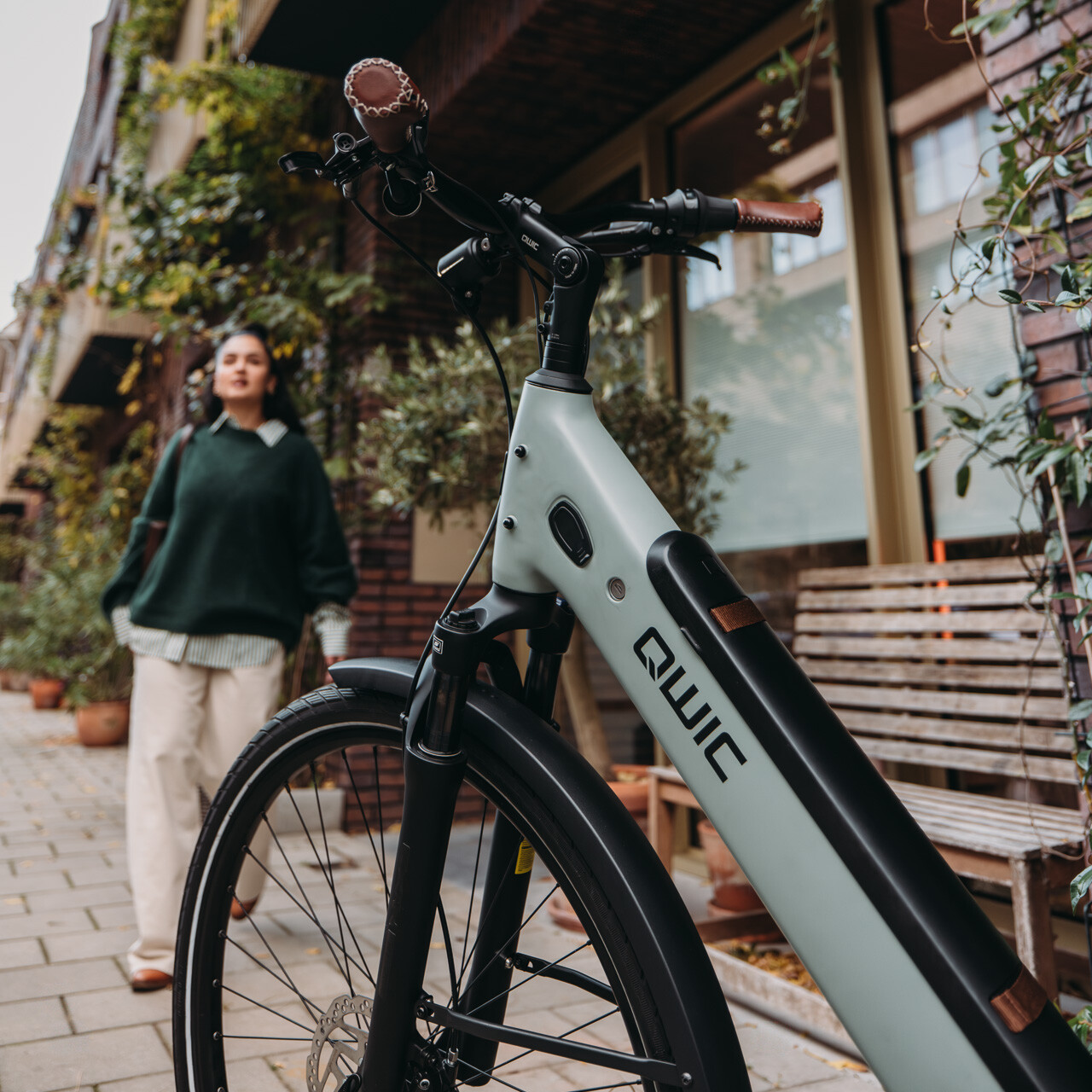 qwic-elan-daily-city-e-bike-mit-tiefem-einstieg image 3