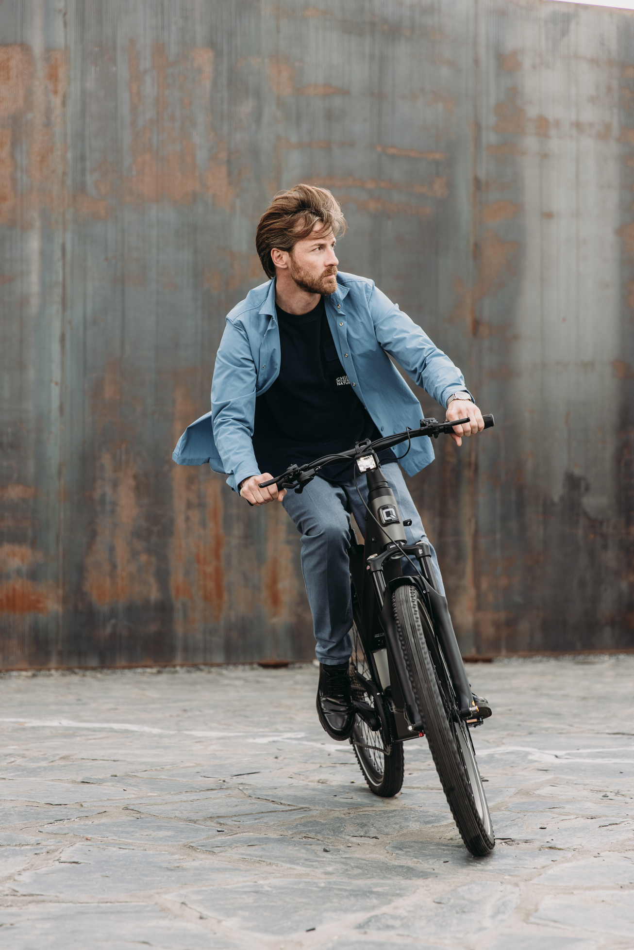 qwic-atlas-tour-adventure-e-bike-mit-mittelmotor-riemen-und-stufenloser-schaltun image 7